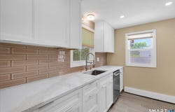 29 Fox Hill Drive, Vernon, CT 06066