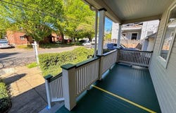 74 NE SACRAMENTO ST, Portland, OR 97213