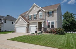 2465 Voyager Circle, Seven Hills, OH 44131