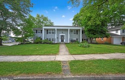 2101 MAYFRED LANE, CAMP HILL, PA 17011