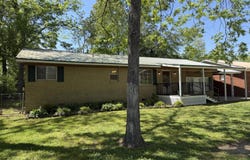 706 S Commerce St., Ripley, MS 38663