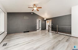 48 N 6th St, Baltic, SD 57003-2047