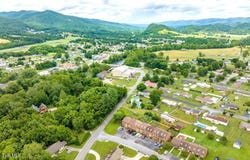 103 Mayfield Drive, Elizabethton, TN 37643