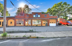 43 Jay Street, New London, CT 06320