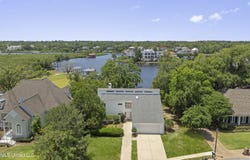 11 Bayou Place, Gulfport, MS 39503