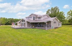 1179 Highway 42, Iberia, MO 65486
