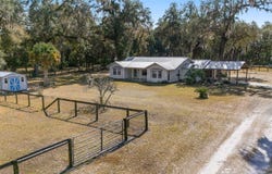 4250 E HIGHWAY 329, ANTHONY, FL 32617