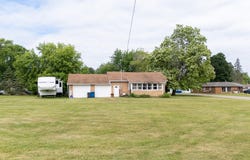 103 Beech Street, Houghton Lake, MI 48629
