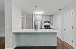 2094 Woodlawn Drive SW 2094, Huntsville, AL 35802