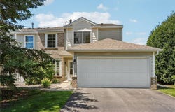 2754 Wagon Wheel Trail, Chaska, MN 55318