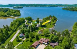 4 Cadillac, Senecaville, OH 43780