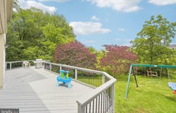 121 PALSGROVE WAY, CHESTER SPRINGS, PA 19425