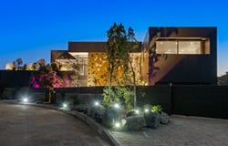 2341 Gloaming Way, Beverly Hills, CA 90210