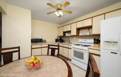 136 Woodmere Drive, Parlin, NJ 08859