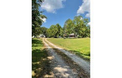 308 Keller Drive, Middlebourne, WV 26149