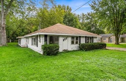 404 Park Street, Coopersville, MI 49404
