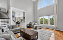 941 Par Drive, Algonquin, IL 60102