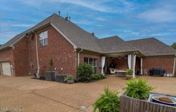 1828 W Keenlan Drive, Hernando, MS 38632