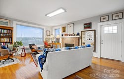 115 12th Street SW, Hickory, NC 28602
