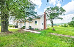 5325 NC 16 Highway N, Claremont, NC 28610