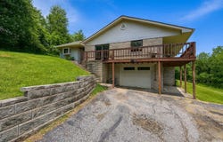 302 S Edgewood Drive, Ellettsville, IN 47429-1204