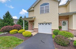 101 Sharon Drive, Moosic, PA 18507
