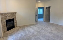 17201 E 32nd Street S, Independence, MO 64055