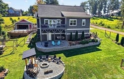 72 Jacks Paw Lane, Hendersonville, NC 28792