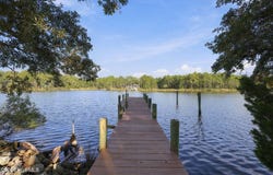 69 Leeward Lane, Oriental, NC 28571