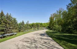 1121 River Valley Trail, Hinckley, OH 44233