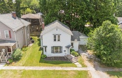 111 W 2nd Street, Auburn, IN 46706-1719