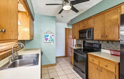 3401 Mcnair Drive N, Robbinsdale, MN 55422