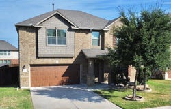1712 Uhland Dr, Leander, TX 78641
