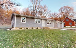 103 WALNUT ST, Sioux Rapids, IA 50585