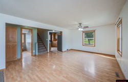 323 S Galbraith Street, Blue Earth, MN 56013