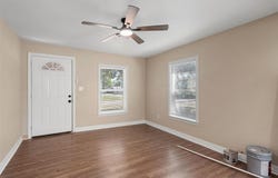 700 N Gresham Street, Marlin, TX 76661