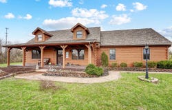 255 Pekin Road, Clearcreek Twp., OH 45036