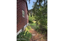436 Ryders Lane, East Brunswick, NJ 08816