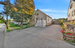 37 Hillcrest Ave, Beverly, MA 01915