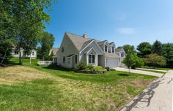 100 Hampton Meadows, Hampton, NH 03842