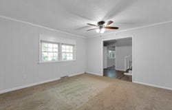 24 Dahlglen Avenue, Greenville, SC 29607