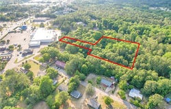 Davis Street, Hope Mills, NC 28371
