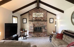 4536 SE 25th ST, Topeka, KS 66605