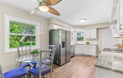 8173 S 28th St, Franklin, WI 53132