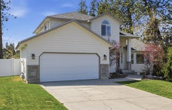 1208 E MEAD St, Spokane, WA 99218