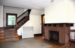 142 College St, Worcester, MA 01610