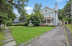13 Garfield Place, Poughkeepsie, NY 12601