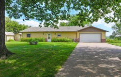 32020 S 627 Road, Grove, OK 74344