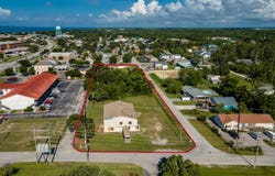 212 N 35th Street, Morehead City, NC 28557