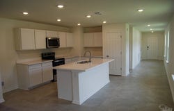 4746 Majestic Palm St, Pace, FL 32571
